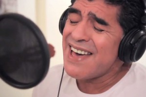 La penúltima cantada de Maradona